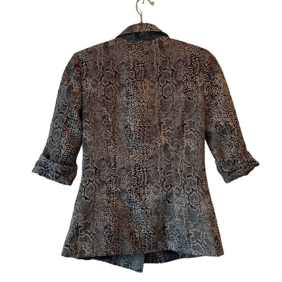 Topshop Black and White Snake-Skin Effect with Cropped Sleeves Size US 6 - Picture 3 of 4